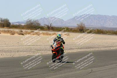 media/Apr-17-2022-CVMA (Sun) [[f474cfa795]]/Race 14 500 Supersport-350 Supersport (Holeshot)/